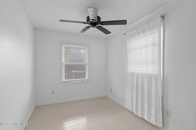 $1,000,000 | 404 East Terminal Boulevard, Atlantic Beach, NC 28512