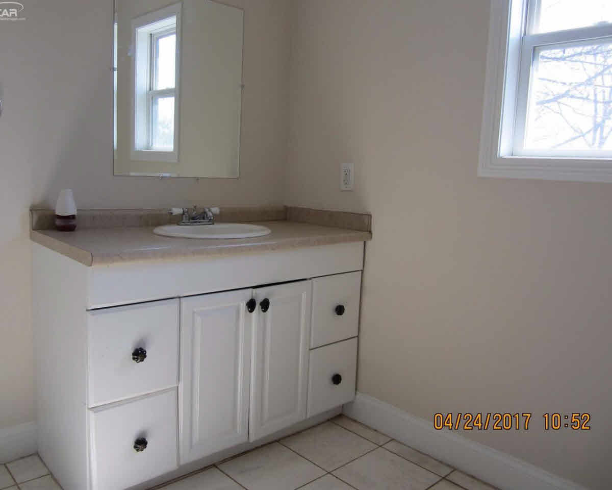 8515 Ridge Road Goodrich, MI 48438 - Photo 24 of 33 21288414-23.JPG