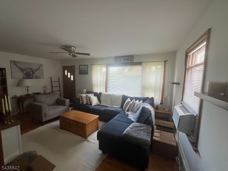 318 Palmer Road Denville, NJ 07834 - Photo 7 of 15
