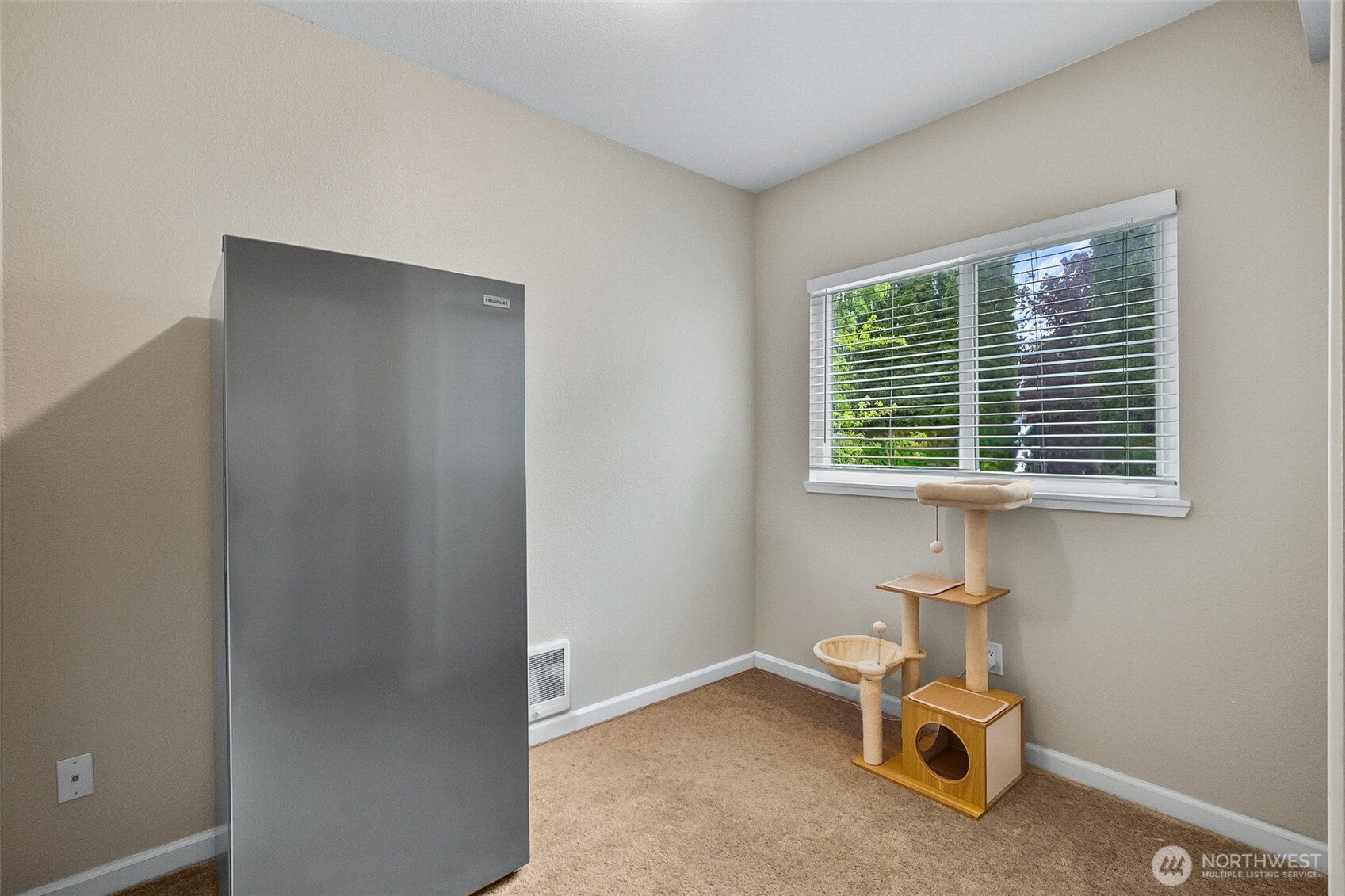 2114 186th Place Southeast Bothell, WA 98012 - Photo 22 of 40