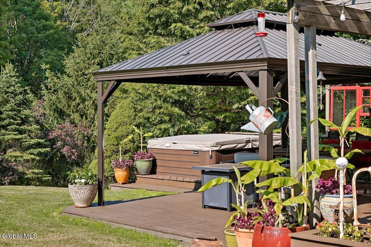 231 North Road Poestenkill, NY 12018 - Photo 54 of 114 066-231 North Rd-69