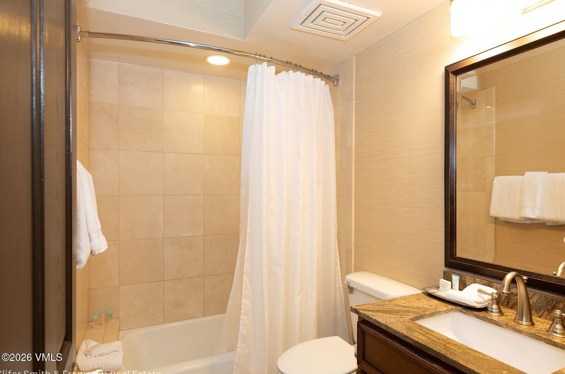 210 Offerson Road, Unit 30936 Beaver Creek, CO 81620 - Photo 31 of 36 0E7A0317-rw (11)