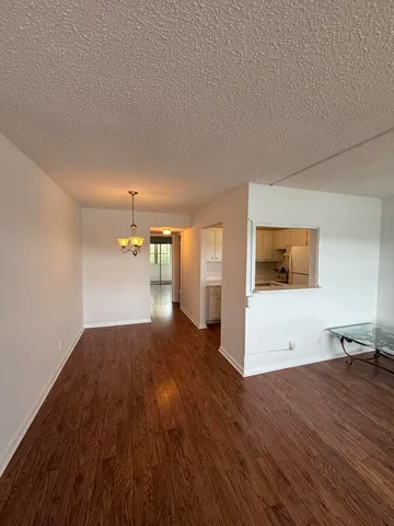 $1,050 | Undisclosed Address, West Palm Beach, FL 33417