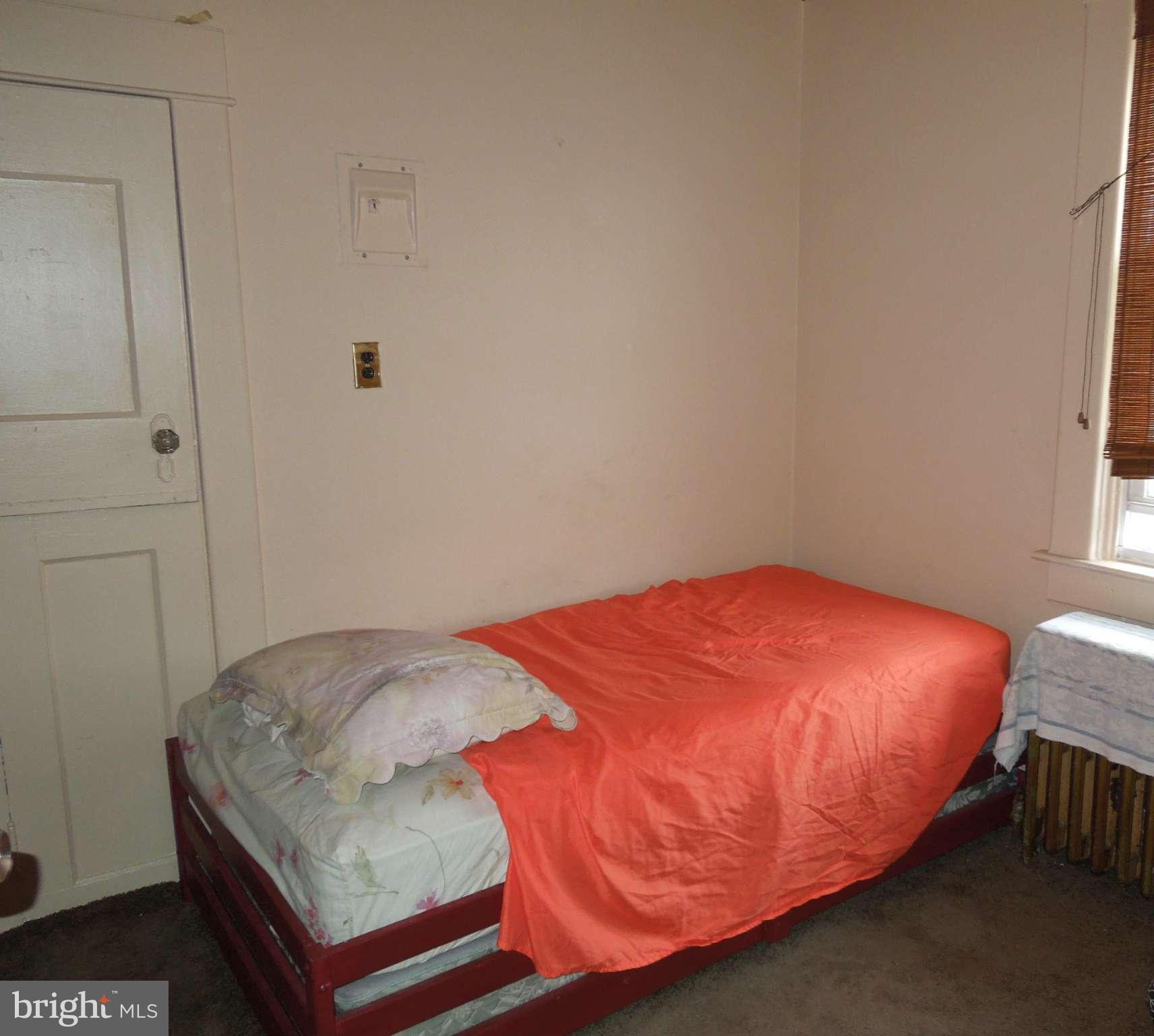 3914 Pinkney Road Baltimore, MD 21215 - Photo 23 of 30 Bedroom