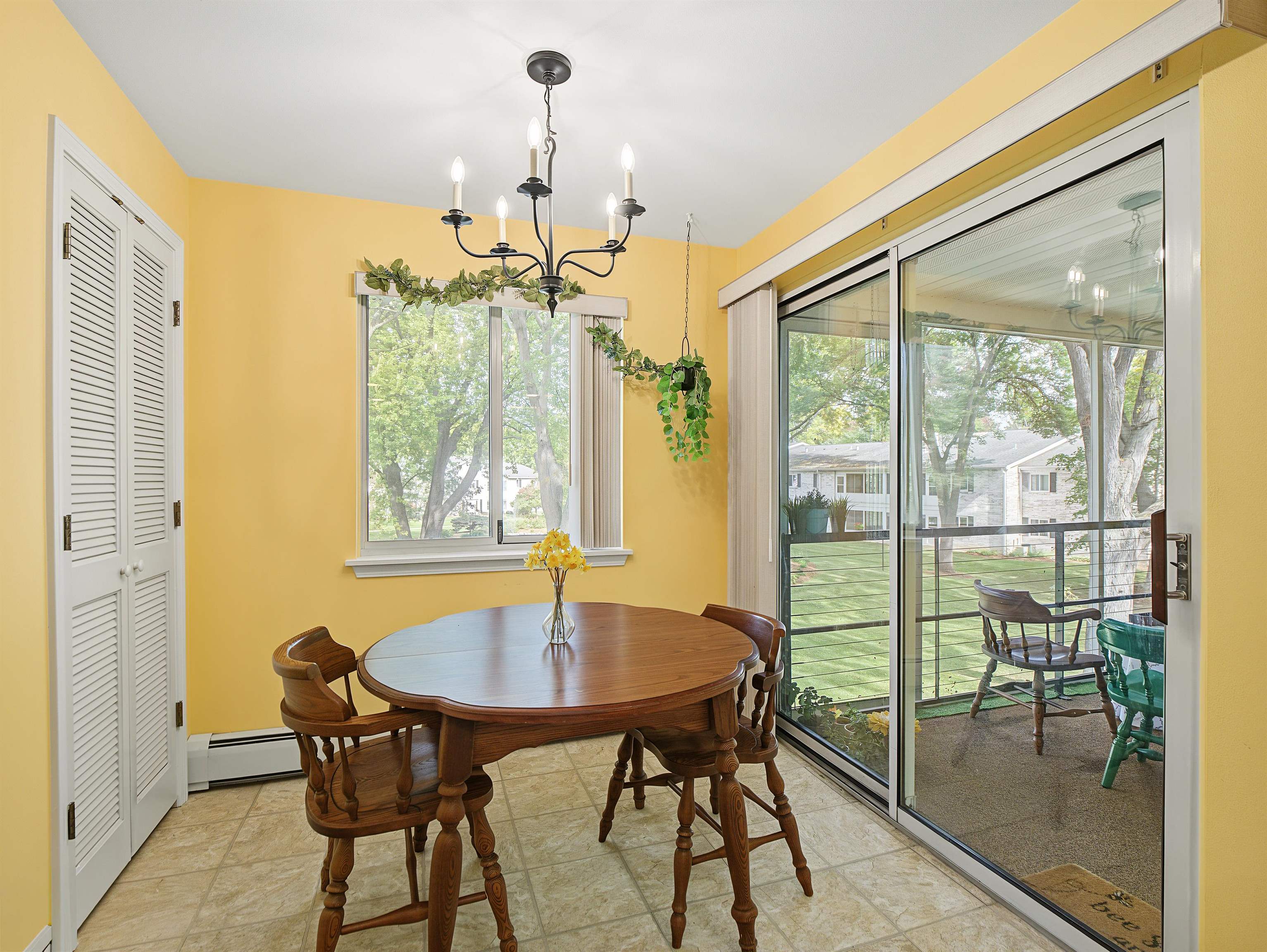1502 Wheeler Road, Unit F Madison, WI 53704 - Photo 10 of 40 Gallery Image 10