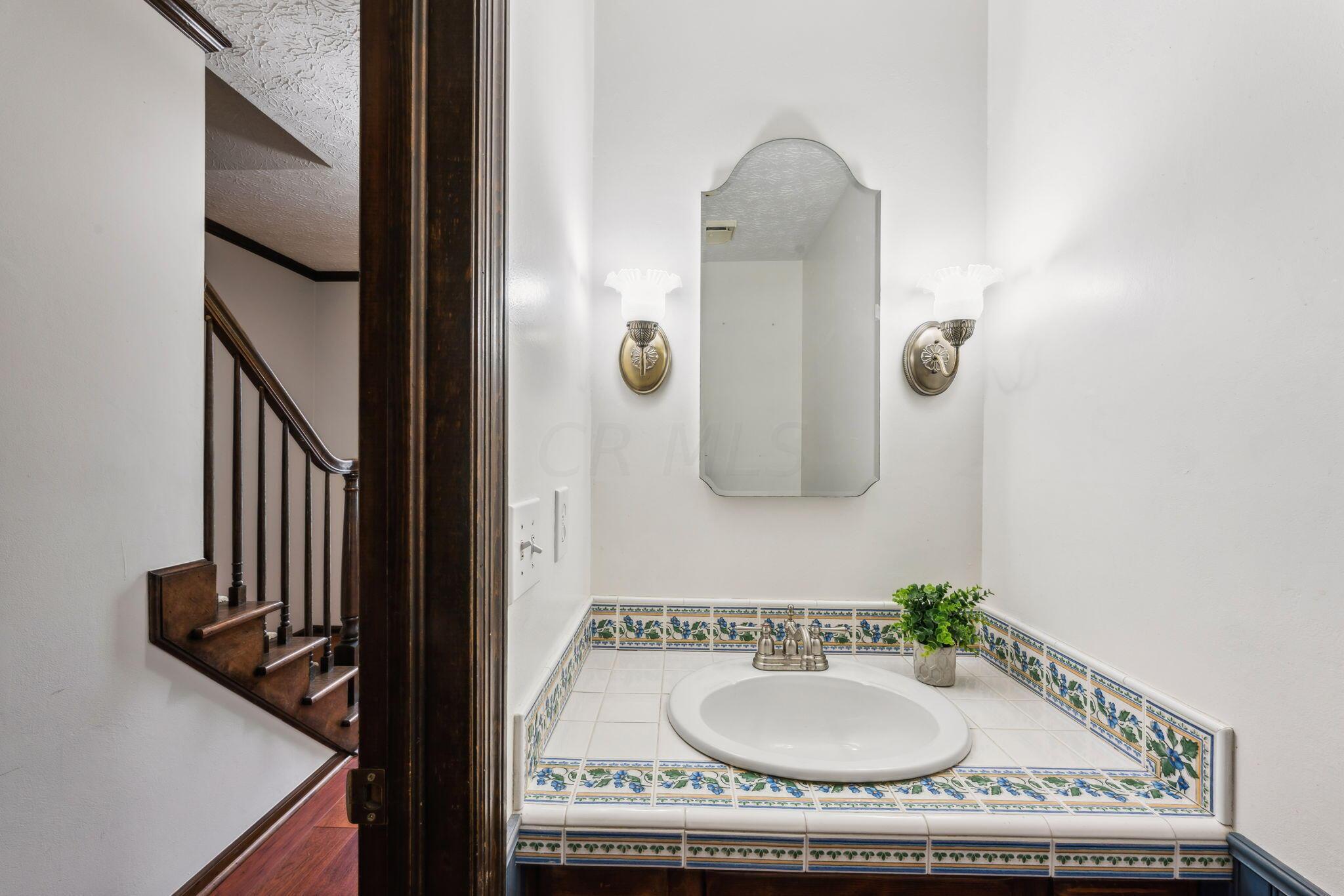 6381 South Sunbury Road Westerville, OH 43081 - Photo 23 of 51 Half Bath