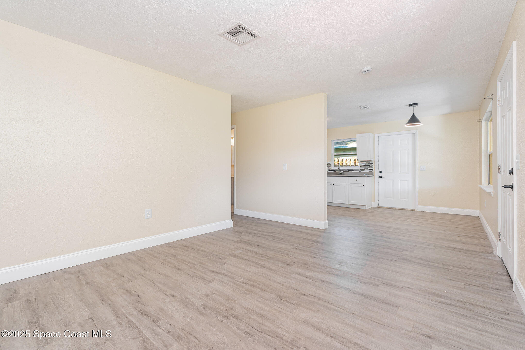 621 South Georgia Avenue Cocoa, FL 32922 - Photo 15 of 24 009_file_777