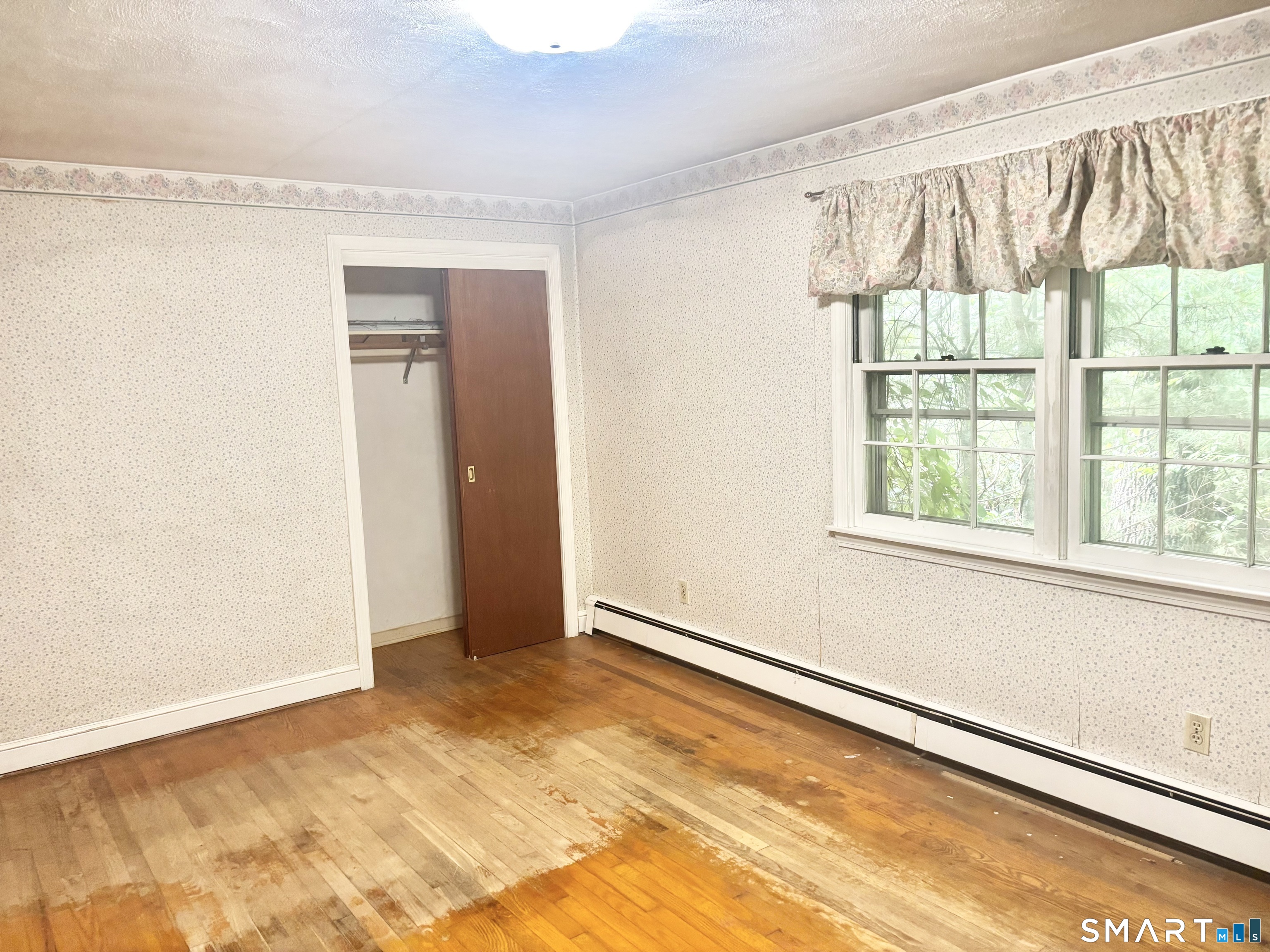 49 Bolton Center Road Manchester, CT 06043 - Photo 8 of 17 Gallery Image 8