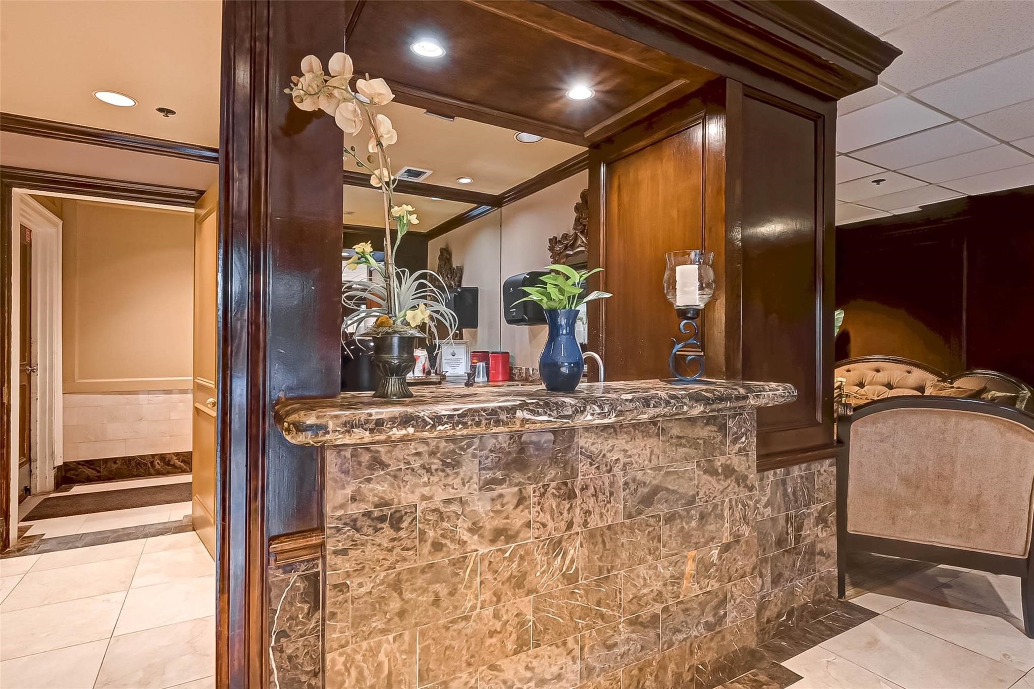 3525 Sage Road, Unit 1703 Houston, TX 77056 - Photo 12 of 43