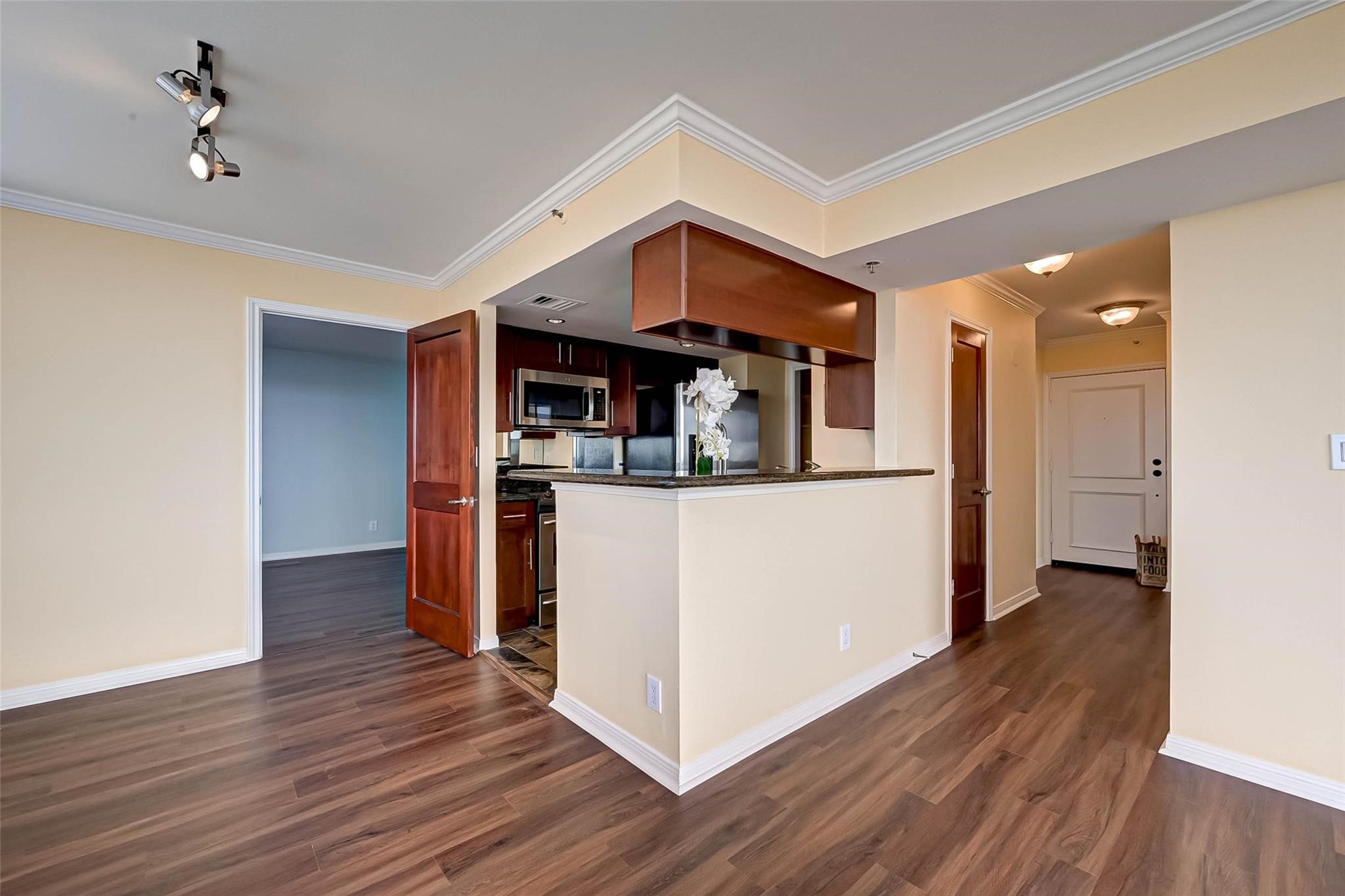 3525 Sage Road, Unit 1703 Houston, TX 77056 - Photo 20 of 43