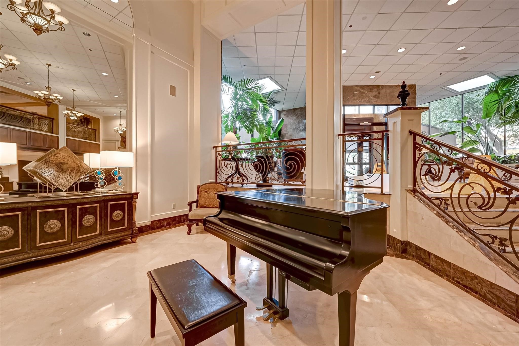 3525 Sage Road, Unit 1703 Houston, TX 77056 - Photo 7 of 43