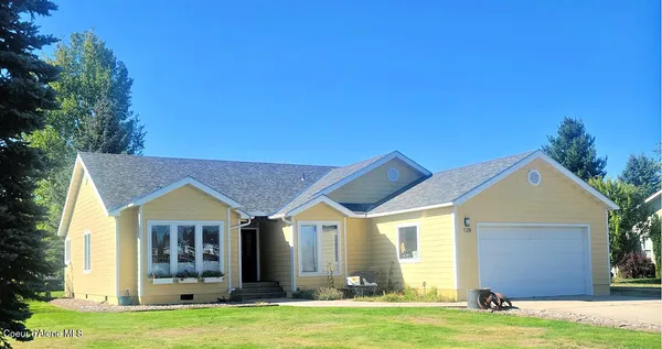 $675,000 | 128 Spur Drive, Sandpoint, ID 83864