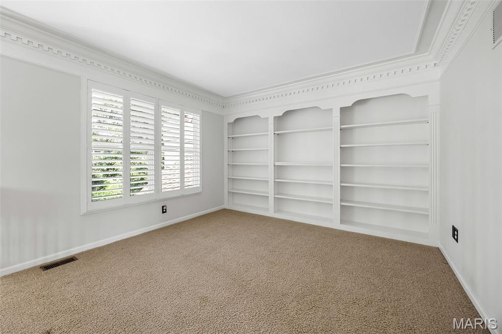 2021 Brook Hill Court Chesterfield, MO 63017 - Photo 34 of 63