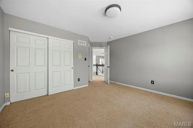 $1,395,000 | 2021 Brook Hill Court, Chesterfield, MO 63017