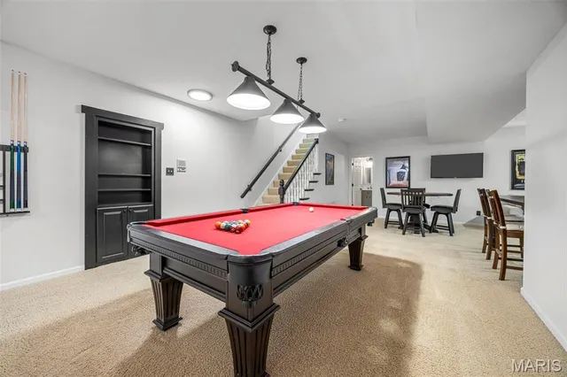 $1,395,000 | 2021 Brook Hill Court, Chesterfield, MO 63017