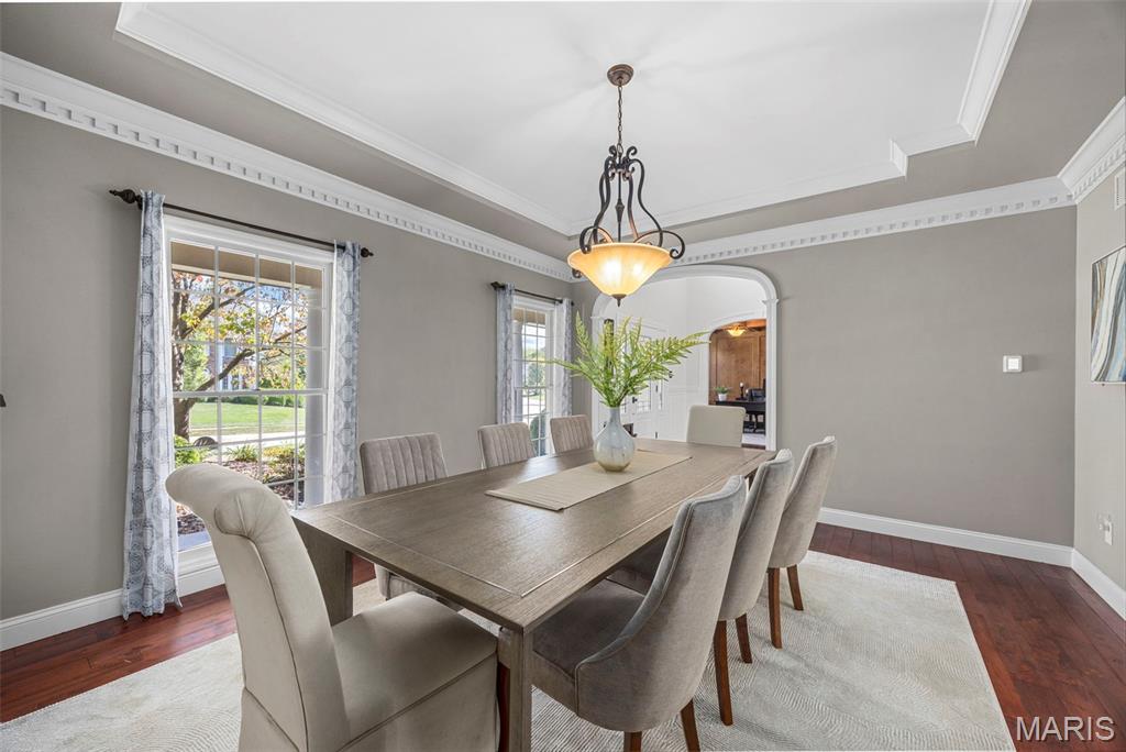 2021 Brook Hill Court Chesterfield, MO 63017 - Photo 7 of 63