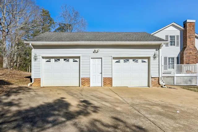 $455,000 | 1585 Amos Hamlett Road, Pulaski, TN 38478