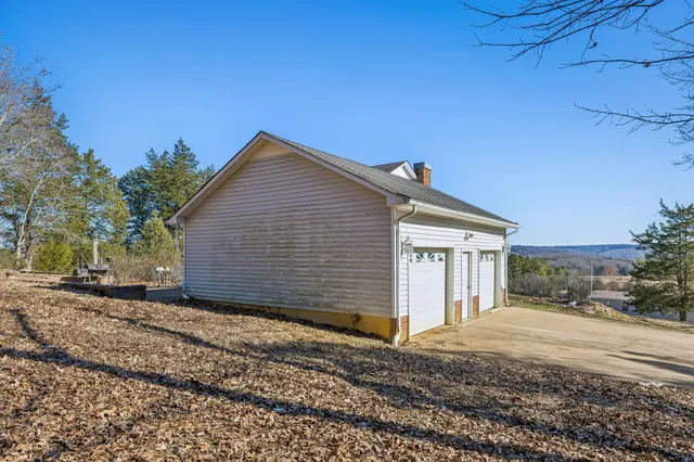 $455,000 | 1585 Amos Hamlett Road, Pulaski, TN 38478