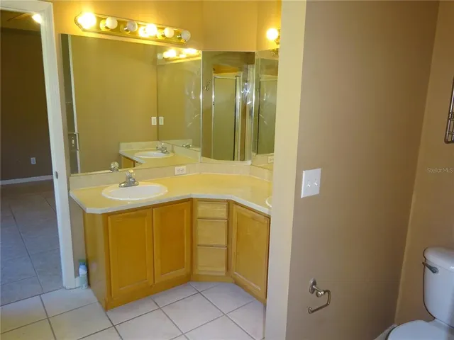 $2,250 | 11934 Northwest 10th Road, Gainesville, FL 32606