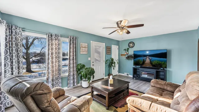 $269,000 | 14811 Old Mill Road, Spicer, MN 56288