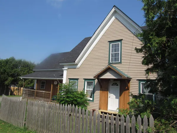 $230,000 | 33 Vance Hill Road, Newport Town, VT 05857