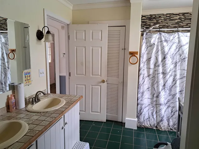 $230,000 | 33 Vance Hill Road, Newport Town, VT 05857