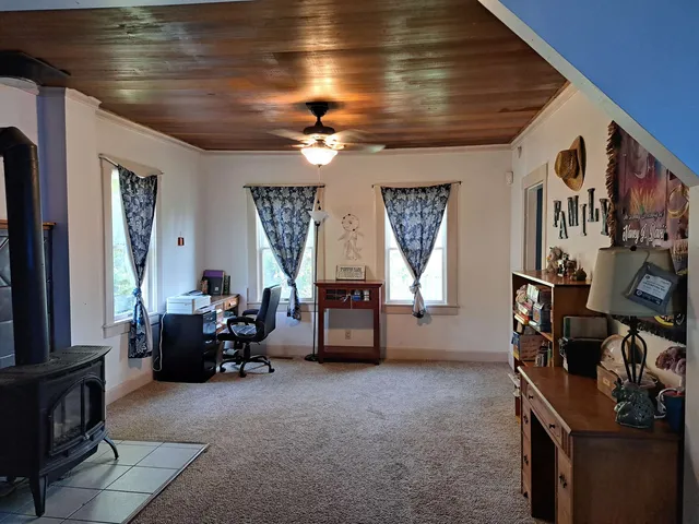 $230,000 | 33 Vance Hill Road, Newport Town, VT 05857