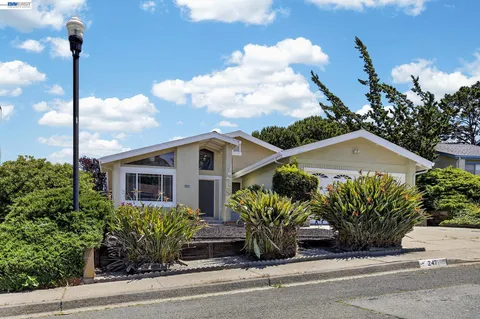 $849,000 | 247 Sparrow Drive, Hercules, CA 94547