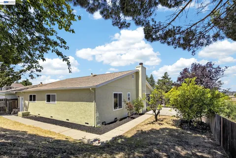 $849,000 | 247 Sparrow Drive, Hercules, CA 94547