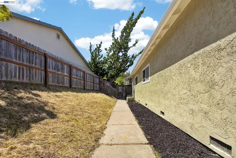 $849,000 | 247 Sparrow Drive, Hercules, CA 94547