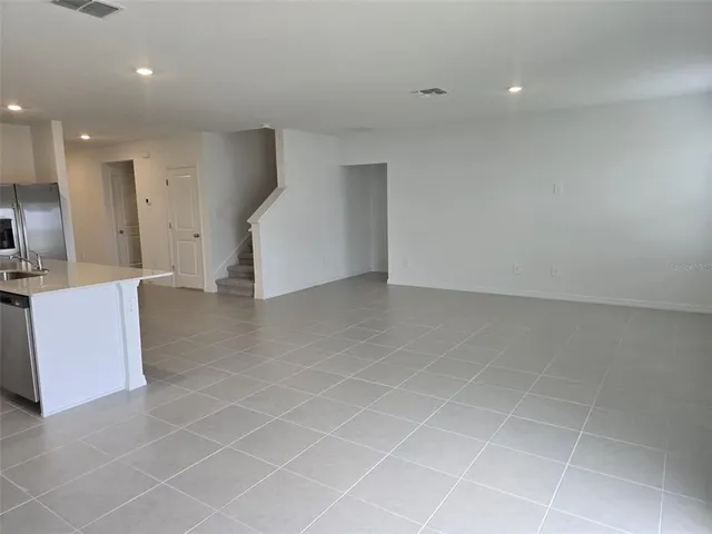 $2,695 | 11962 Brae Way, San Antonio, FL 33576