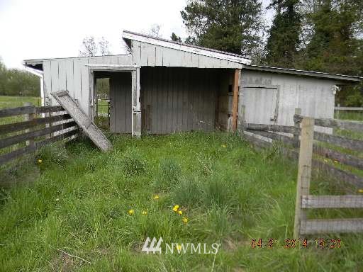 7451 Bruce Road Custer, WA 98240 - Photo 8 of 14