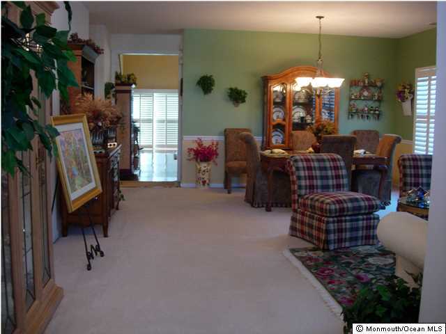 28 Crawford Road Manalapan, NJ 07726 - Photo 3 of 14 Additional Photo