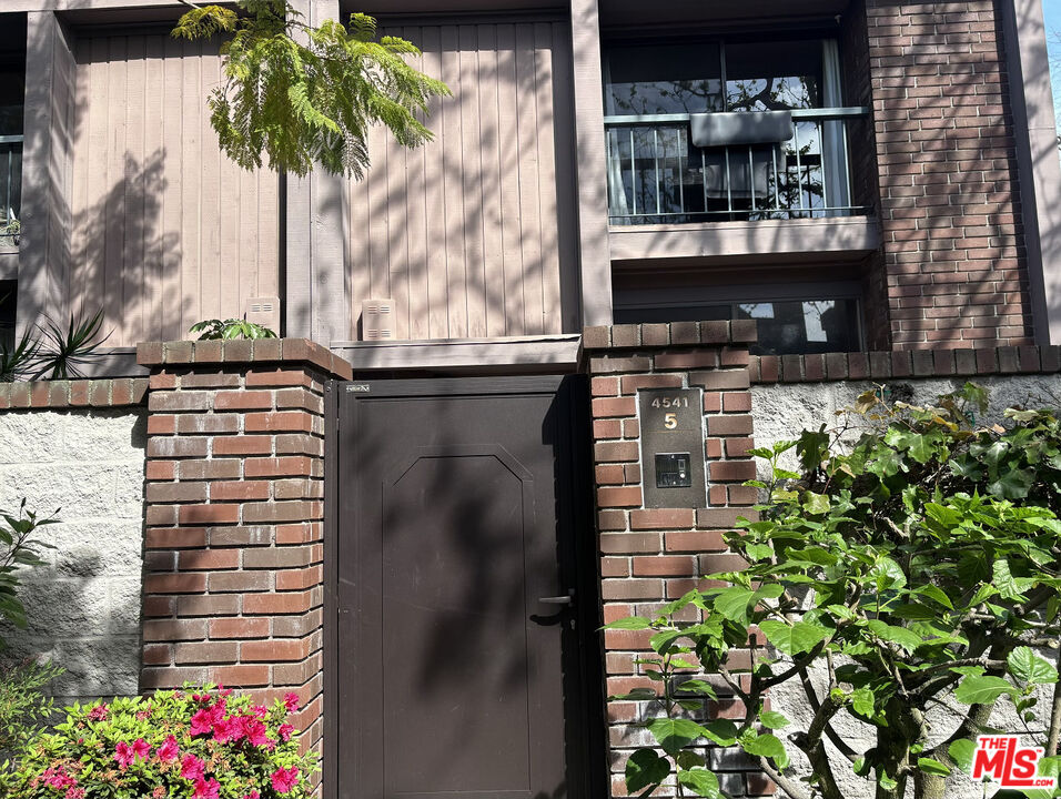 4541 Alla Road, Unit 5 Marina del Rey, CA 90292 - Photo 25 of 31