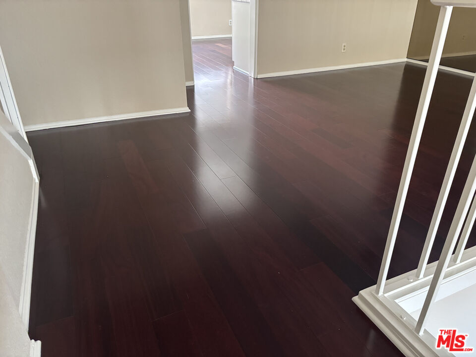 4541 Alla Road, Unit 5 Marina del Rey, CA 90292 - Photo 29 of 31 an empty room with wooden floor