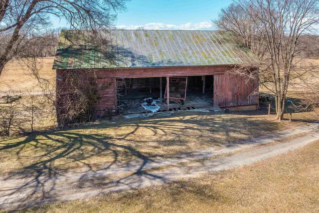 $950,000 | 514 Lipscomb Road, Stuarts Draft, VA 24477