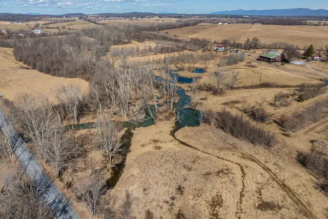 $950,000 | 514 Lipscomb Road, Stuarts Draft, VA 24477