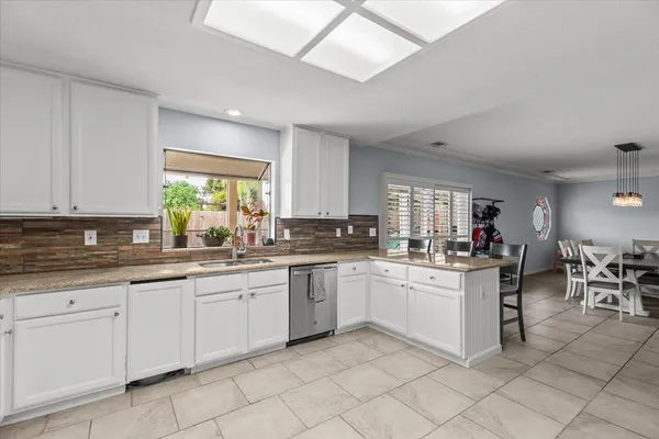 $559,000 | 5743 Prince Edward Lane, Riverbank, CA 95367