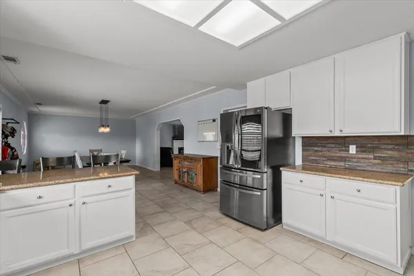 $559,000 | 5743 Prince Edward Lane, Riverbank, CA 95367