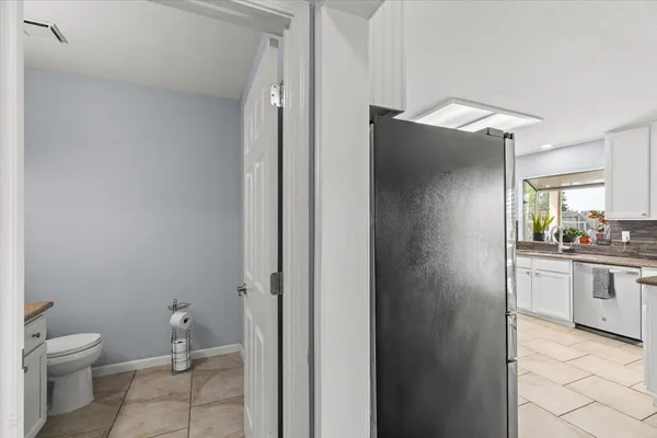 $559,000 | 5743 Prince Edward Lane, Riverbank, CA 95367