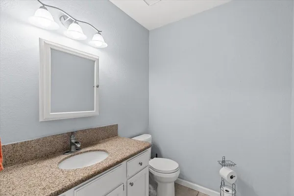 $559,000 | 5743 Prince Edward Lane, Riverbank, CA 95367
