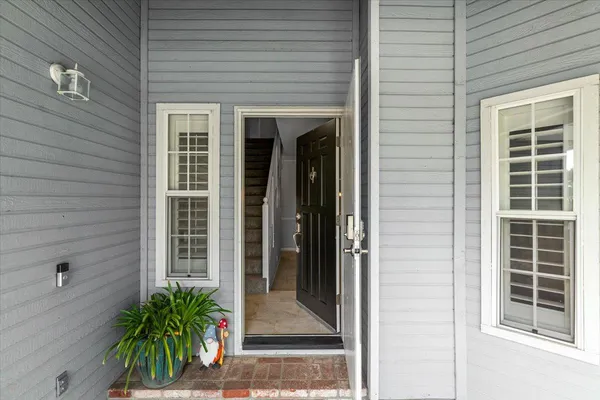 $559,000 | 5743 Prince Edward Lane, Riverbank, CA 95367