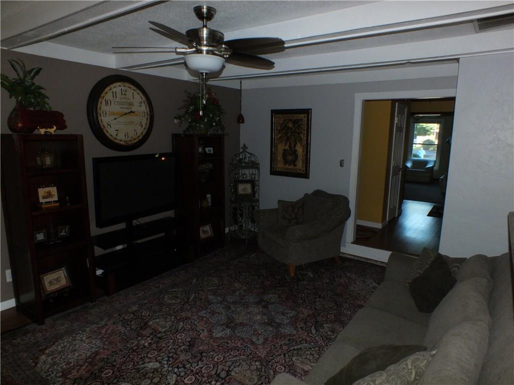 802 South Restin Road Greenwood, IN 46142 - Photo 17 of 18 Gallery Image 17