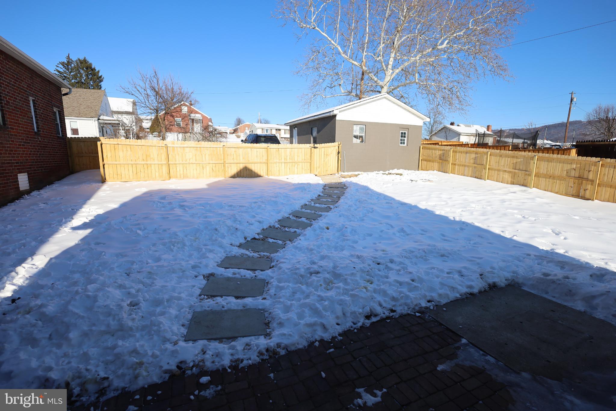 1102 East Oldtown Road Cumberland, MD 21502 - Photo 10 of 42