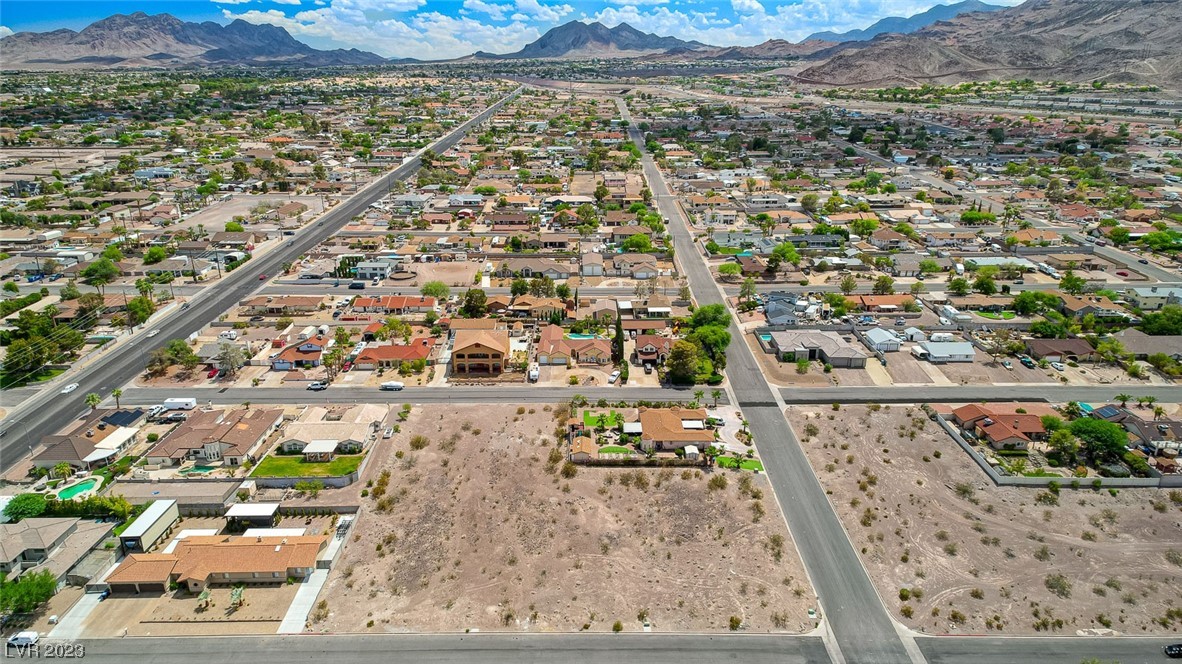 Laval Henderson, NV 89015 - Photo 12 of 18