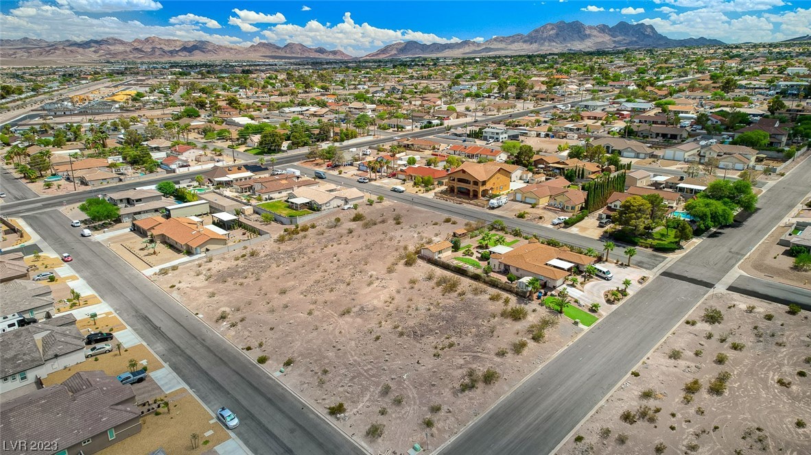 Laval Henderson, NV 89015 - Photo 8 of 18