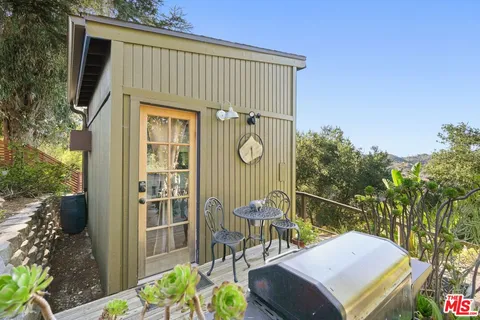 $1,499,000 | 21956 Cereza Way, Topanga, CA 90290