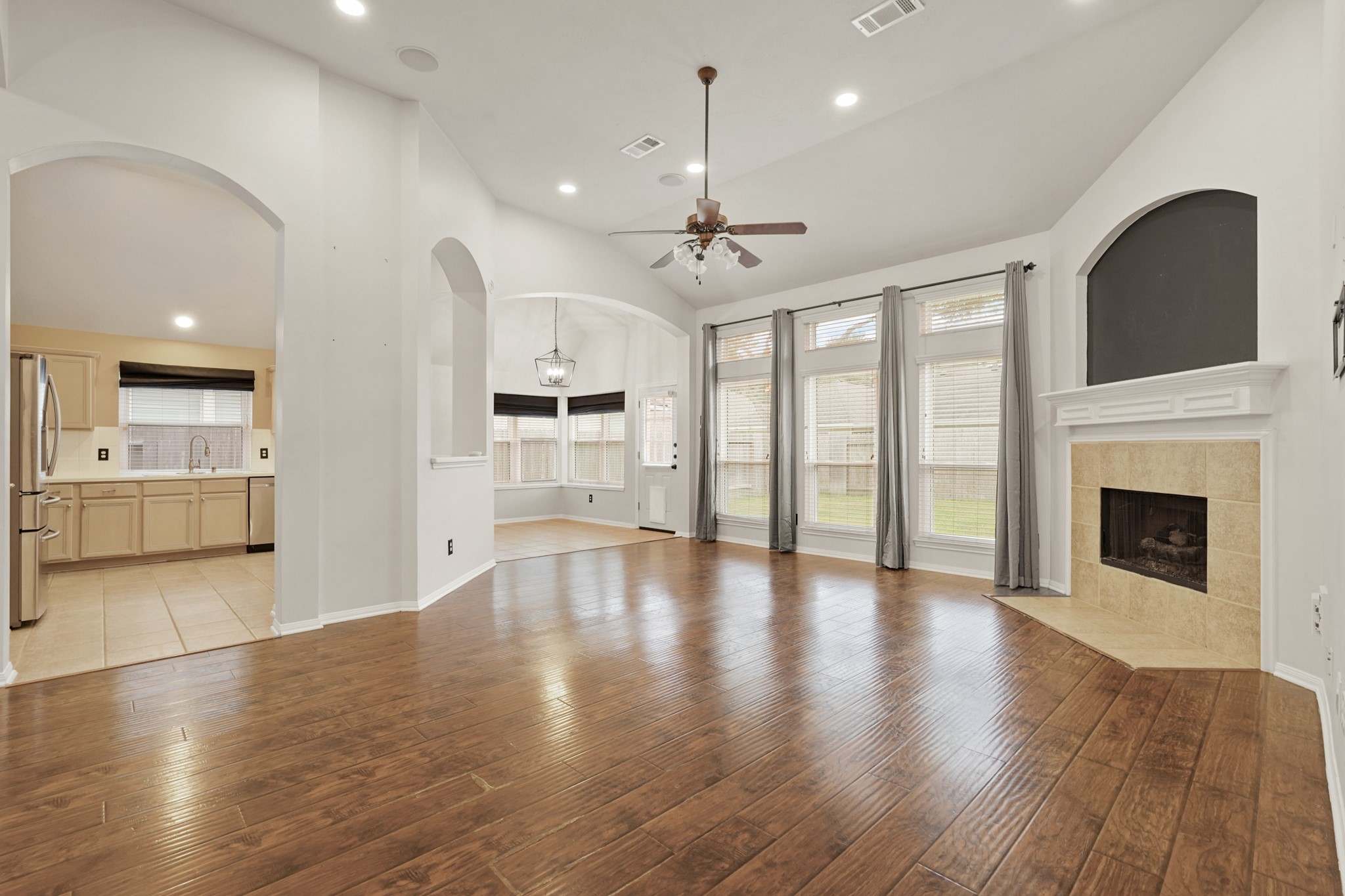 18303 Heathridge Lane Cypress, TX 77433 - Photo 12 of 34