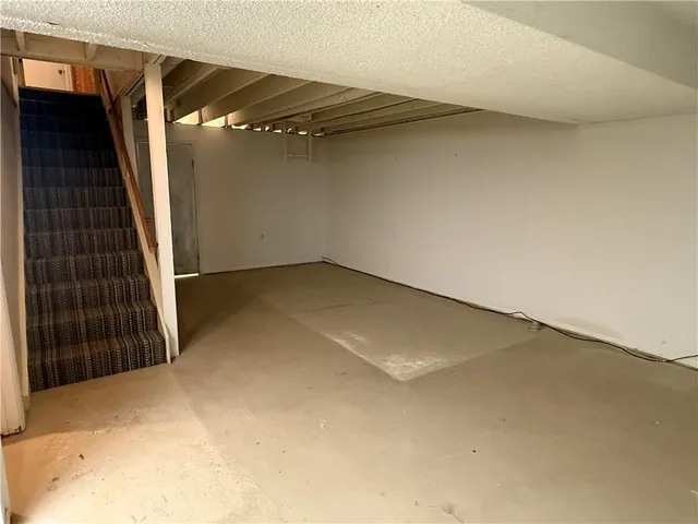 $268,900 | 7102 Mastin Street, Shawnee, KS 66203