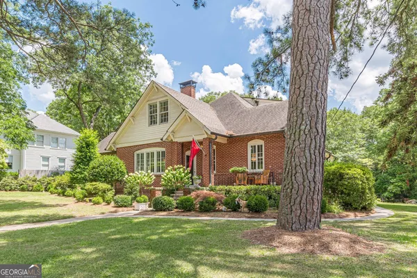 $3,900 | 1878 A Cambridge Avenue, College Park, GA 30337